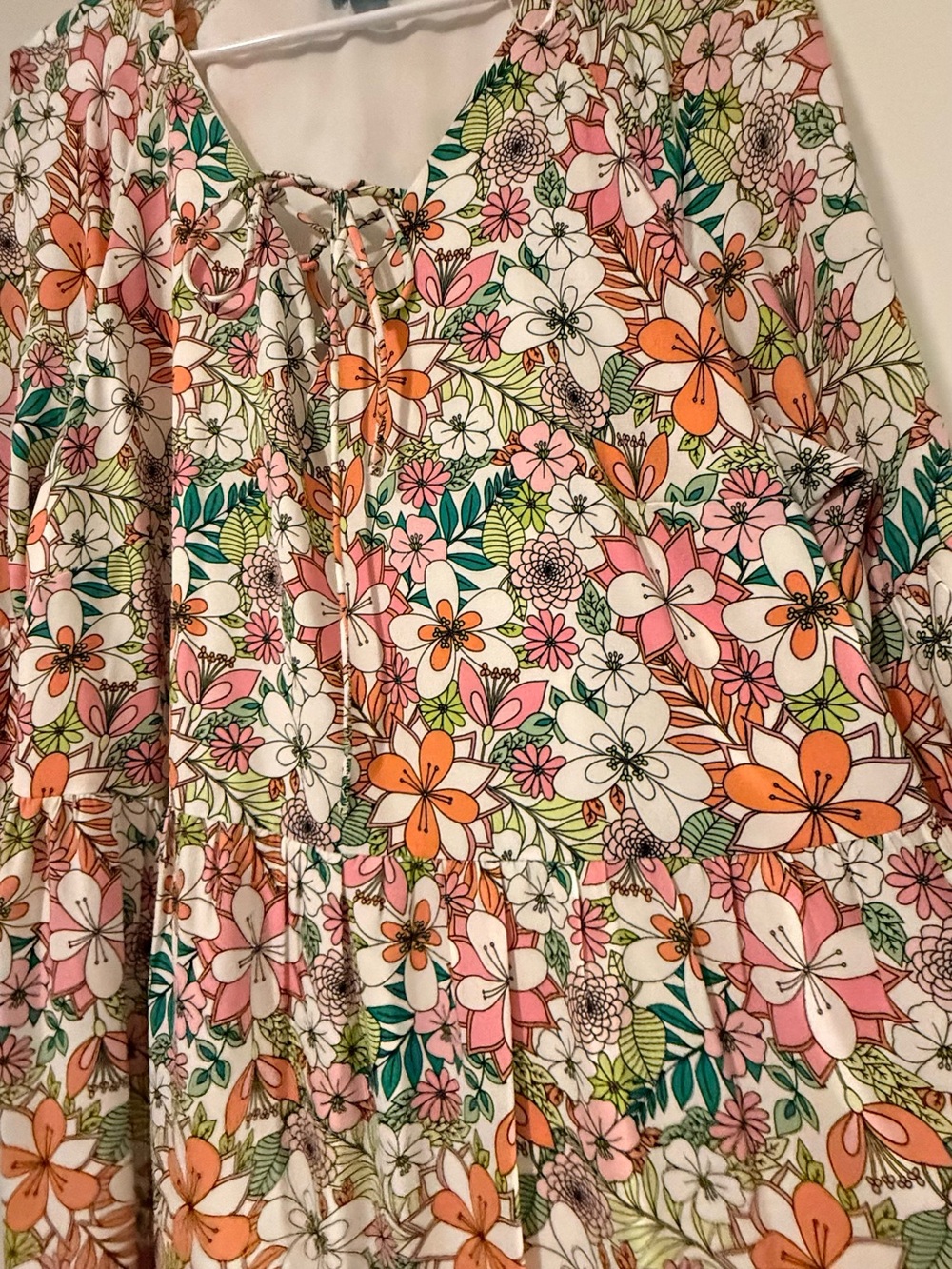 CeCe Light Blue Brand Label Top - Picture 12 of 16